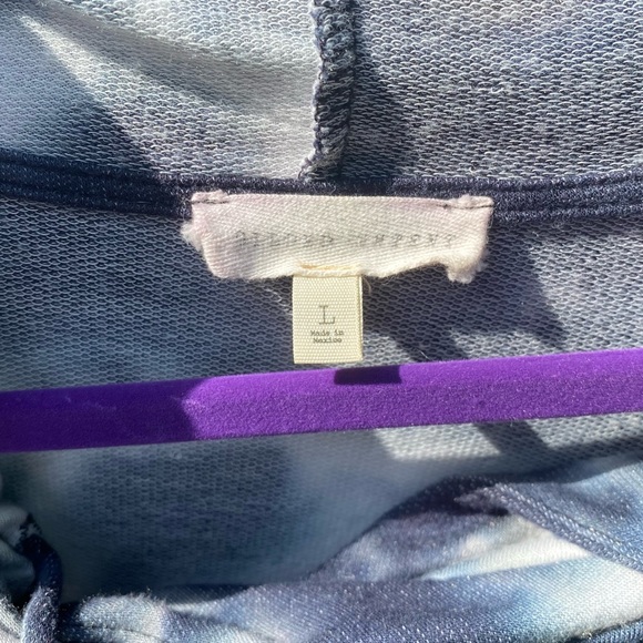 Guilded Intent, Tie Dye Hoodie, Size L - Picture 5 of 7